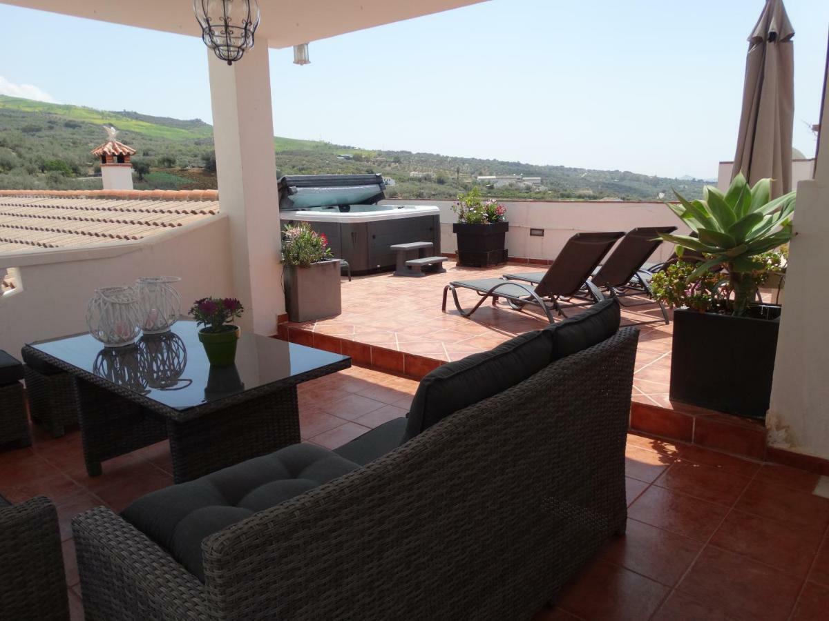 B&B Villa Deseada Periana Eksteriør billede